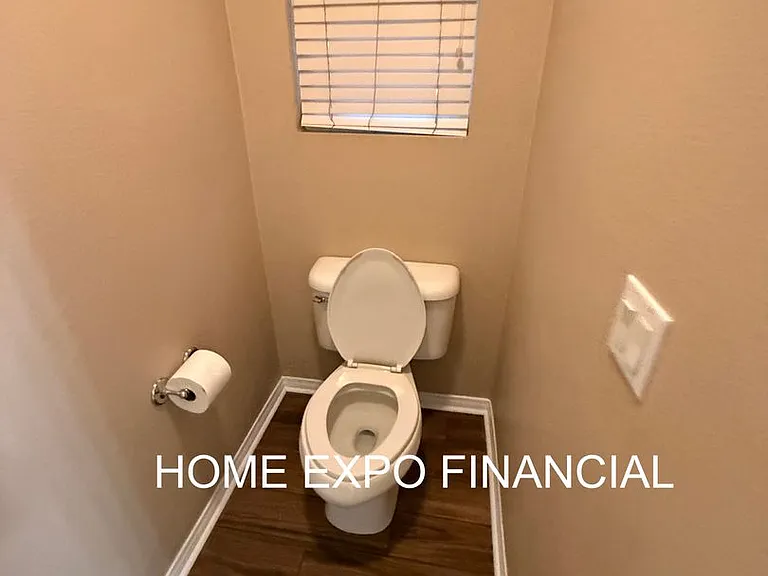 1456 Moonlight Dr — Photo 54