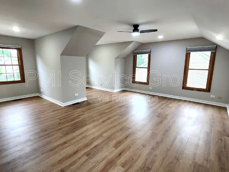 3467 Charlemaine Dr — Photo 6