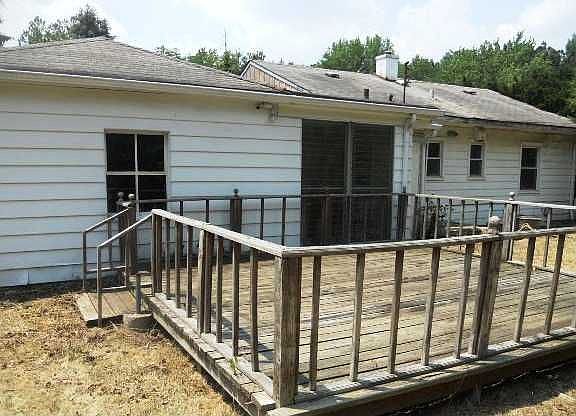 2nd image of 3115 N Campbell Ave