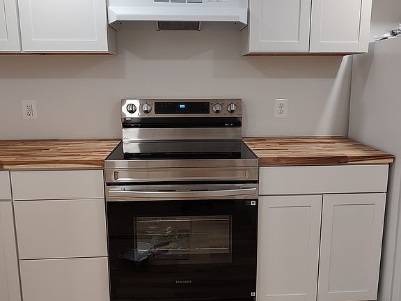 5th image of 17359 Oak Shade Rd #1