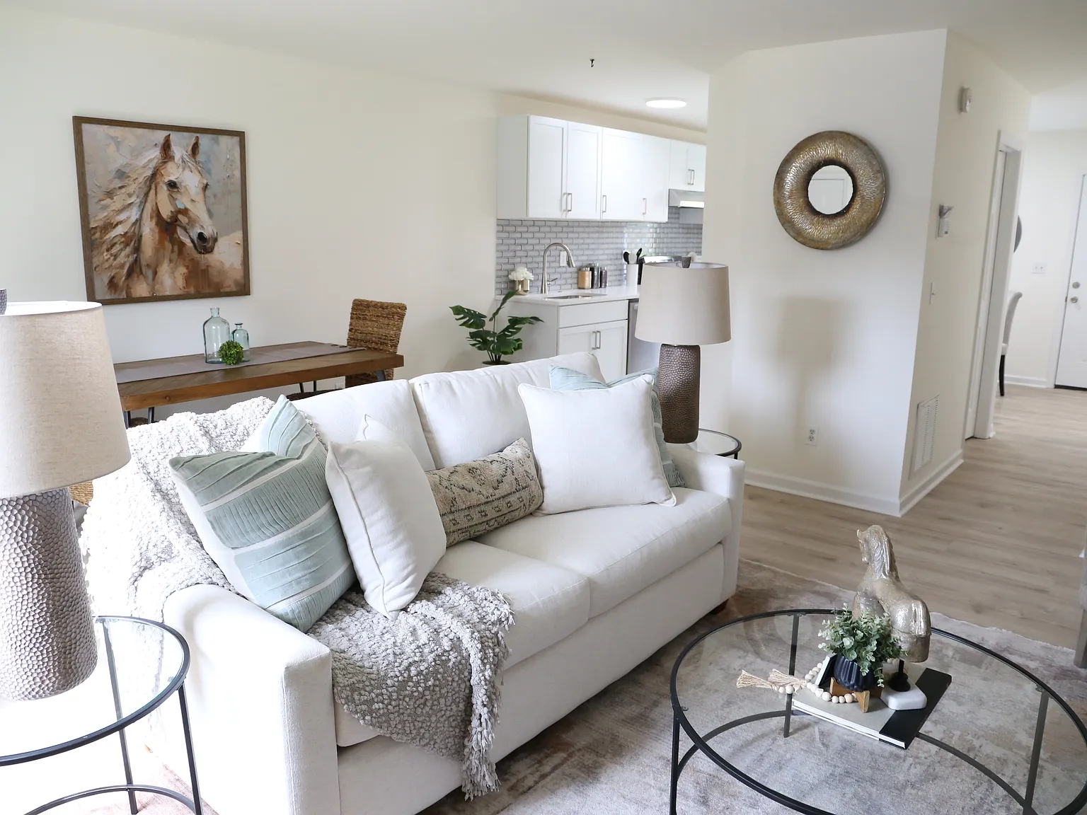 2 bed, 2.5 bath, 1152 sqft, $2,195 — Photo 4