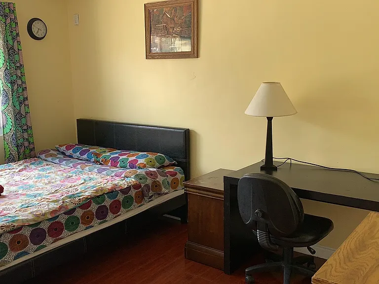 2548 Mayflower Ave #B — Photo 29