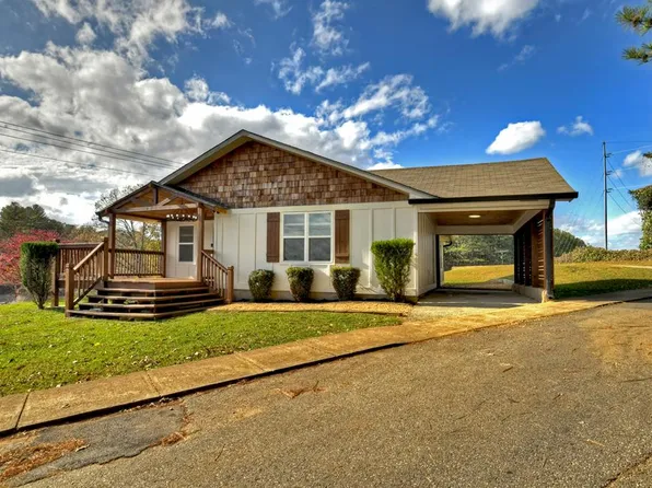 252 School St, Mc Caysville, GA 30555