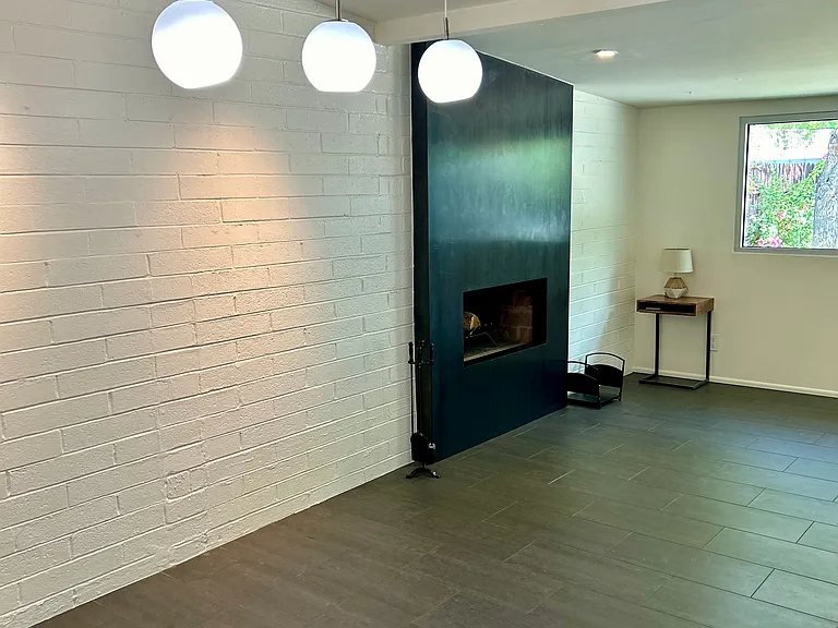 1420 E Rancho Dr — Photo 35