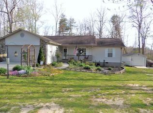 73 Pear Cir, Crossville, TN 38555