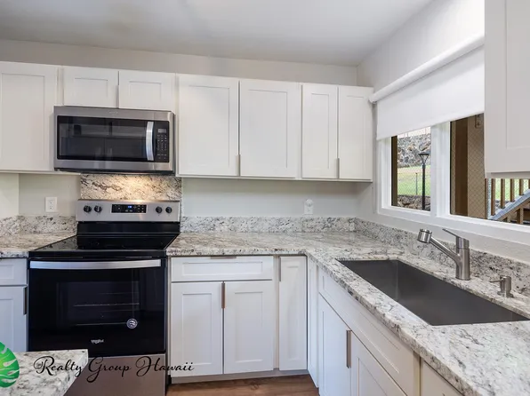 98-1379 Koaheahe Pl APT 30, Pearl City, HI 96782
