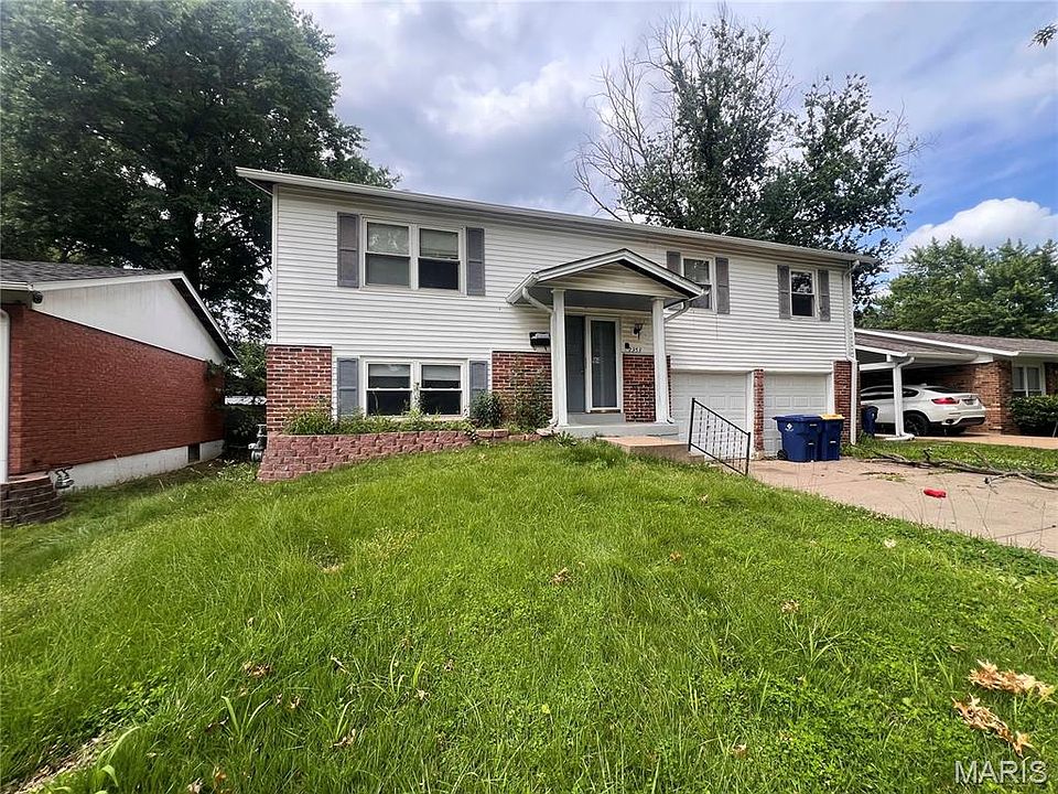 1st image of 2353 Kingsford Dr