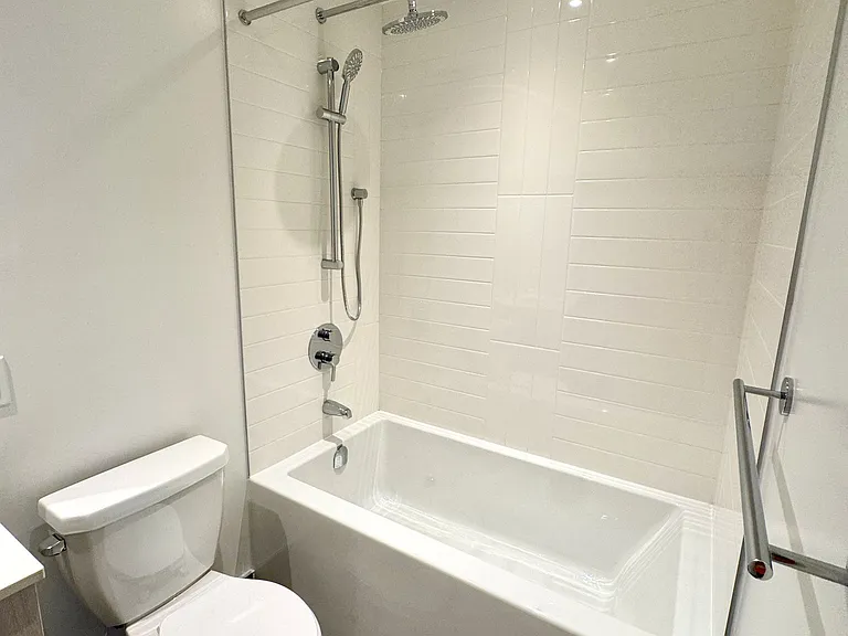 448 Burnhamthorpe Rd N #6506 — Photo 17
