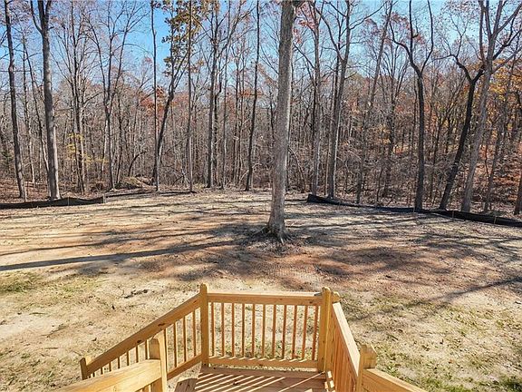4th image of 5430 Bass Mountain Rd