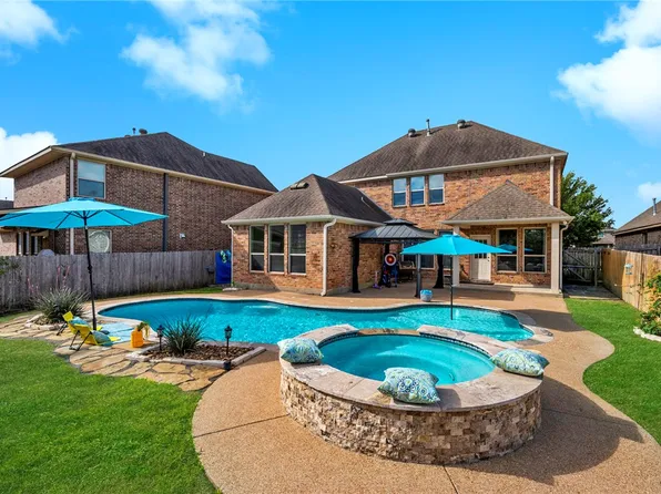 15321 Lowry Meadow Ln, College Station, TX 77845