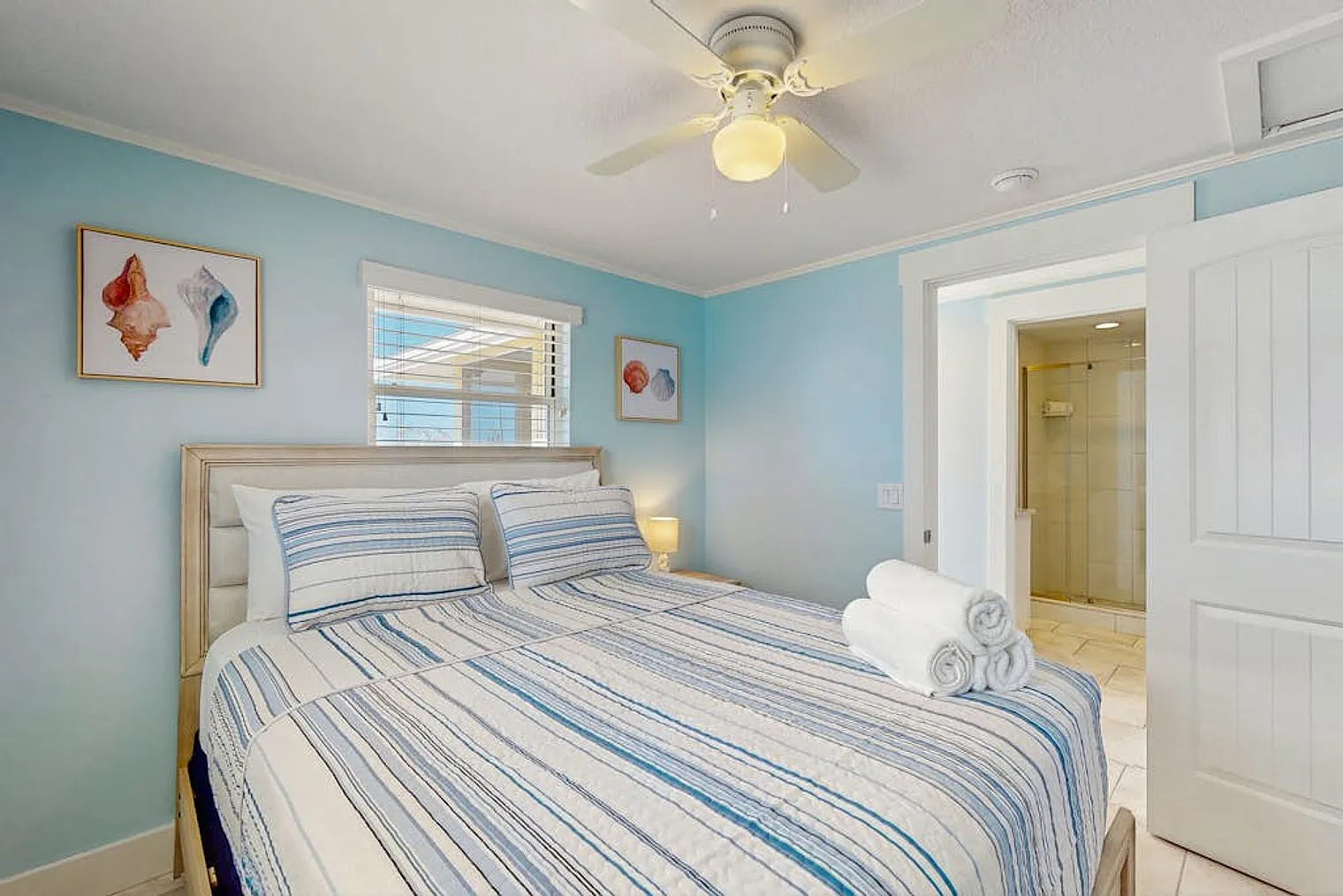 2 bed, 1.0 bath, 602 sqft, $6,159 — Photo 3