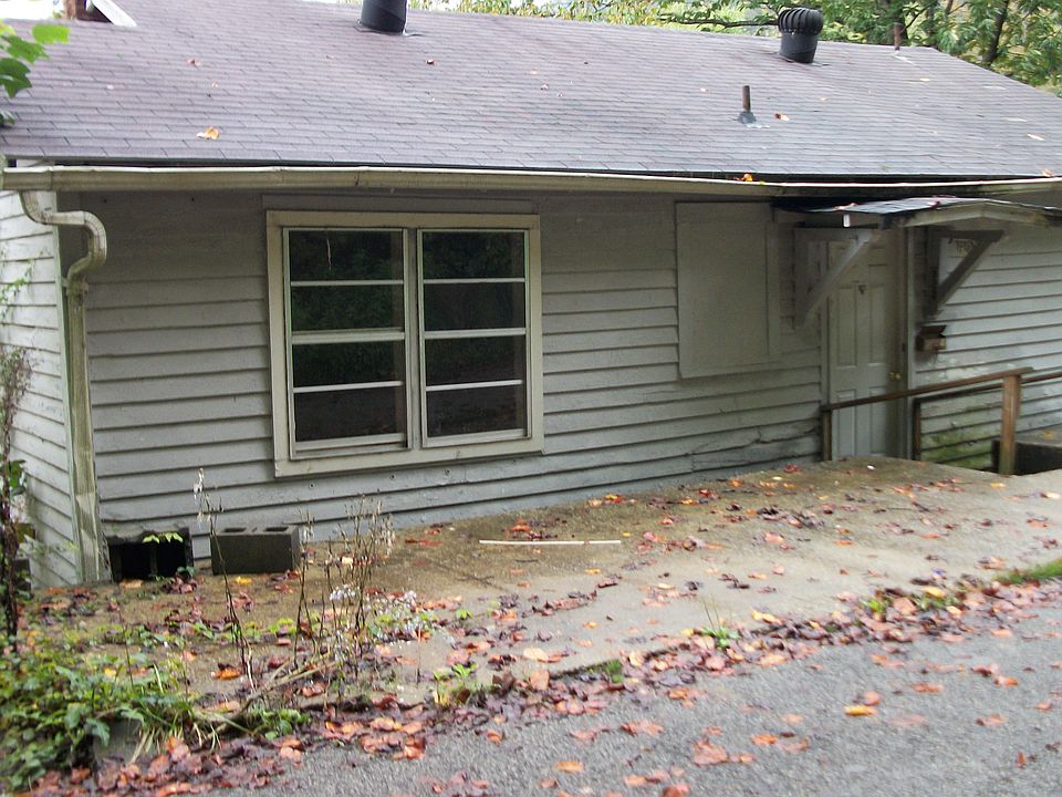 1st image of 110 Garden St