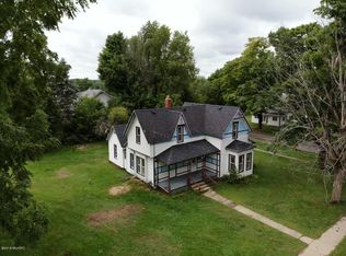 103 Maple St, Leroy, MI 49655