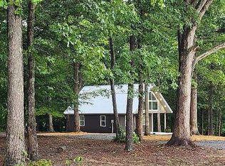 214 W West Wilson Rd, Russell Springs, KY 42642