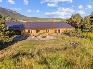 69568 Heritage Ln, Cove, OR 97824