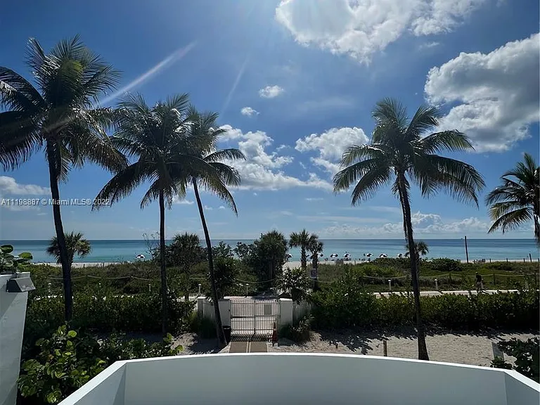 5151 Collins Ave #531 — Photo 25
