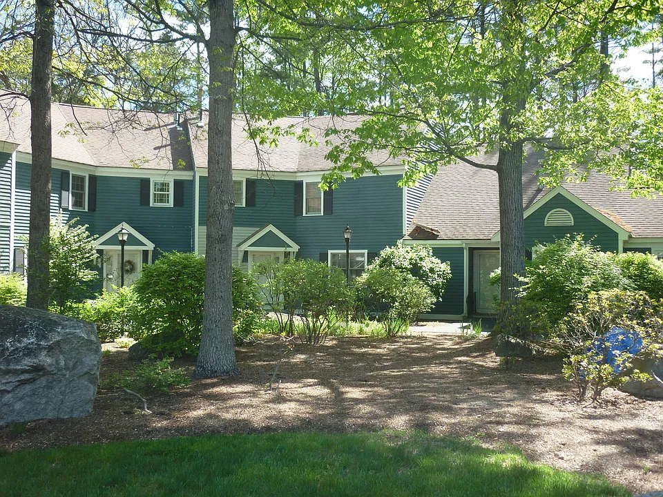 36 Heritage Dr