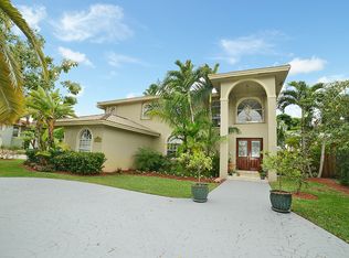 14101 SW 152nd Pl, Miami, FL 33196
