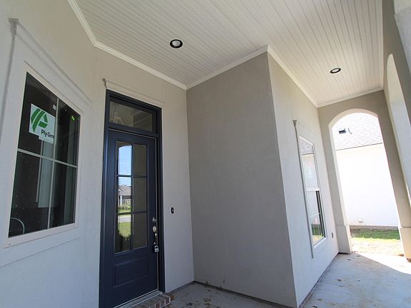 3rd image of 212 Gentle Island Dr