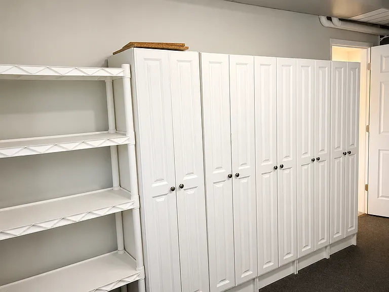 Laundry storage