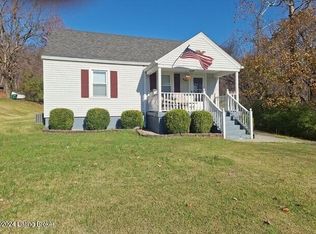 9406 3rd Street Rd, Louisville, KY 40272