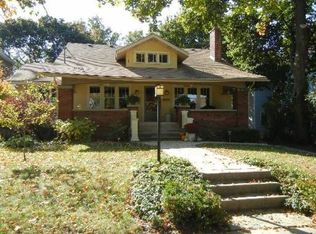 604 E Indiana St, Wheaton, IL 60187