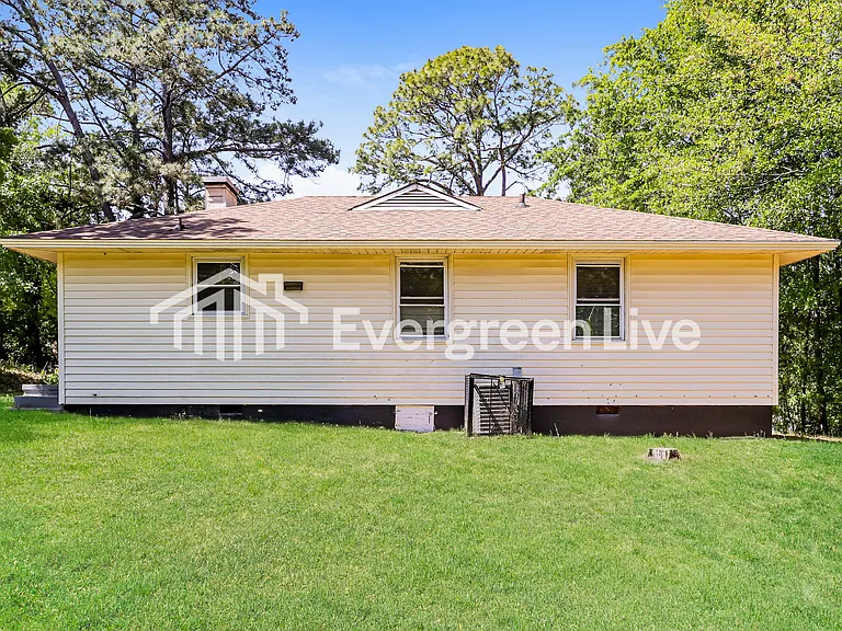 2804 Cornelia Rd — Photo 14