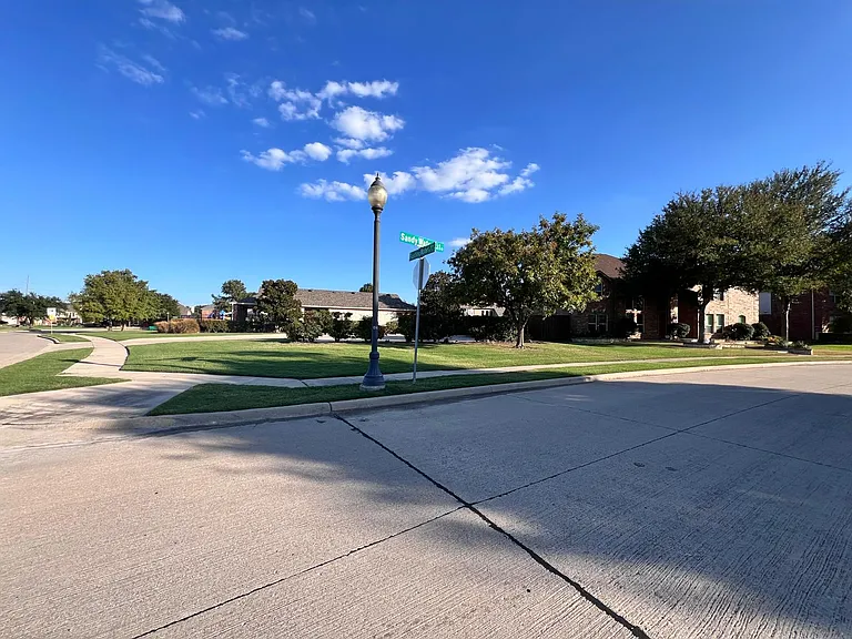 4456 Sandy Water Ln — Photo 19