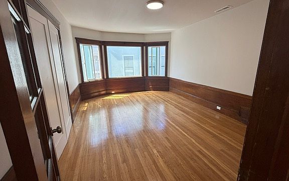 5th image of 2317 30th Ave