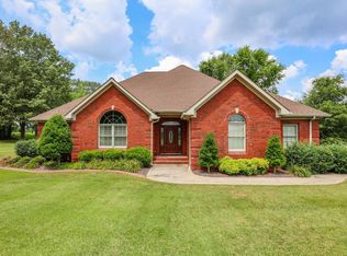 329 Royal Park Dr, Calvert City, KY 42029