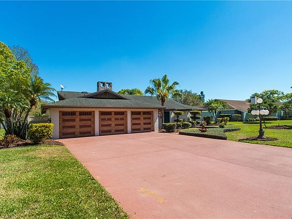 3rd image of 1216 Cypress Point E