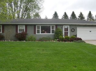 24593 Belmar Dr, Elkhart, IN 46517