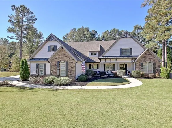 214 Northwynn Dr, Sharpsburg, GA 30277