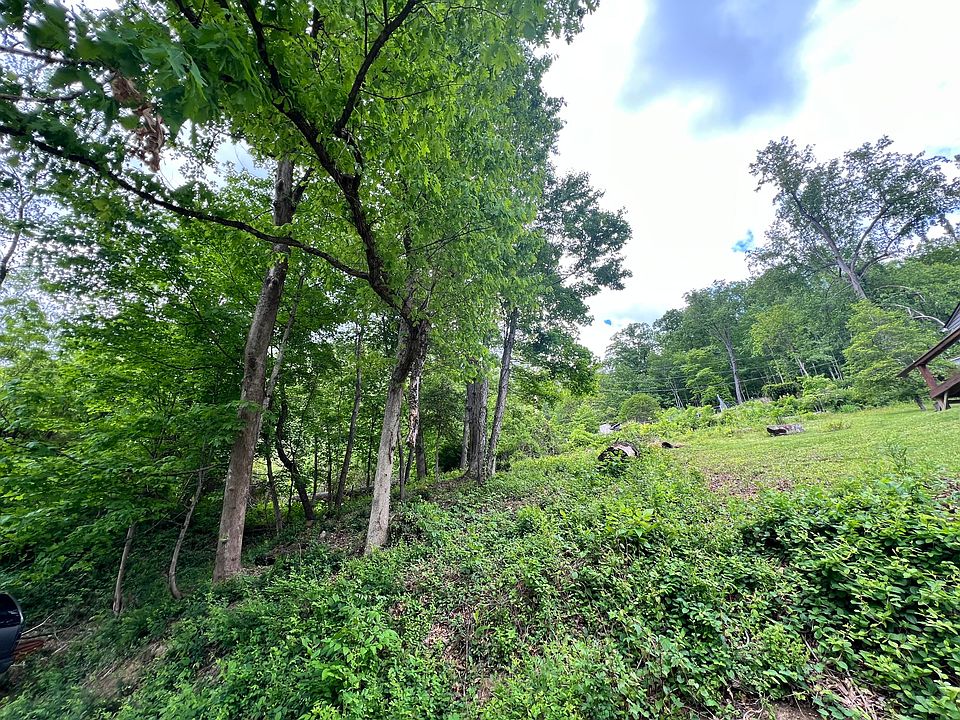 1st image of Hill St