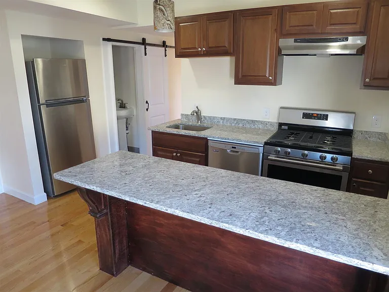 21 Weitz St #1 — Photo 10