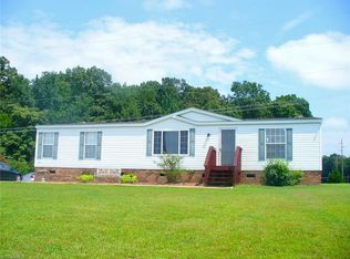 296 Critcher Dr, Lexington, NC 27295