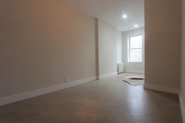 Rented by Prime Block Realty, LLC | media 36