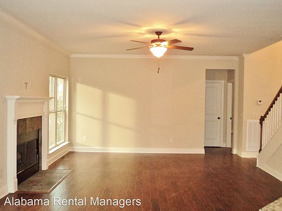 4th image of 3800 Creekside Way
