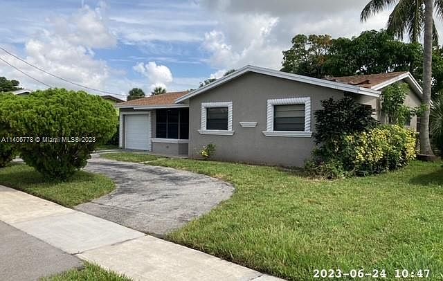 1st image of 4421 NW 37th St