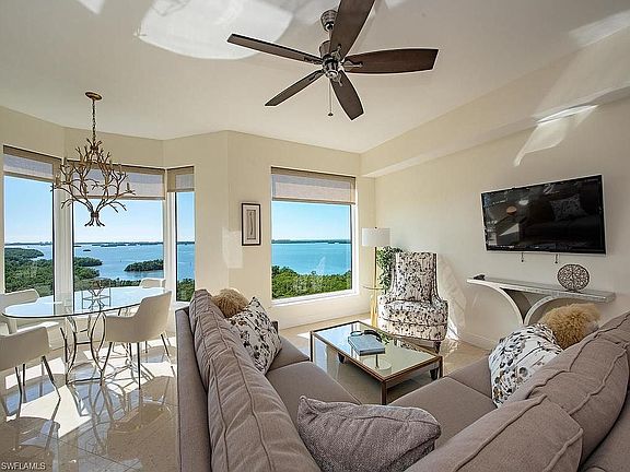 3rd image of 5051 Pelican Colony Blvd Unit 803