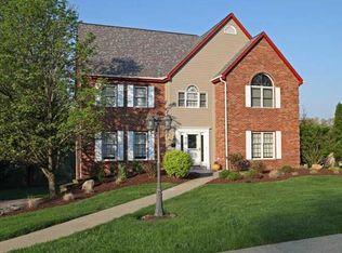 104 Foxwood Dr, Wexford, PA