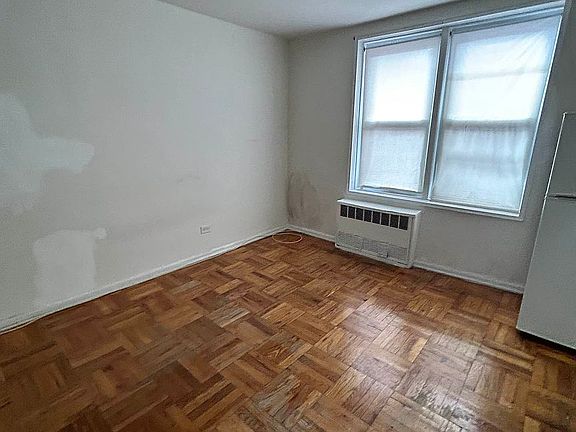 5th image of 75-14 Woodside Ave #3M