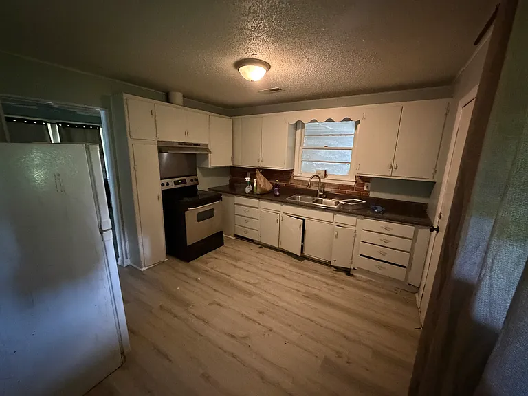 2687 Orchid Ave — Photo 6