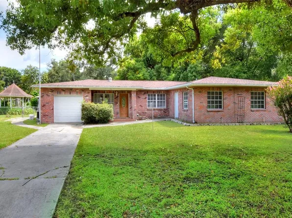731 E Lumsden Rd, Brandon, FL 33511