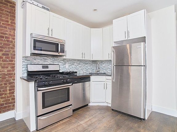 5th image of 720 W 181st St APT 46