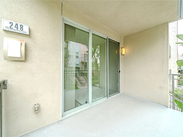 248 Rockefeller — Photo 14