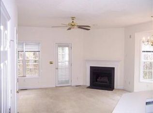 833 Genford Ct, Raleigh, NC 27609