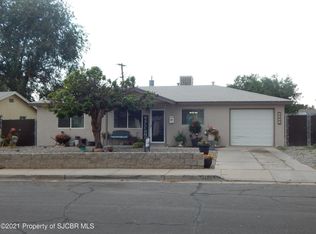2105 N Mesa Verde Ave, Farmington, NM 87401