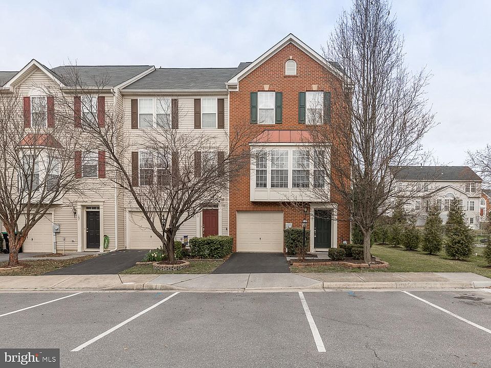 1st image of 161 Pittman Ct