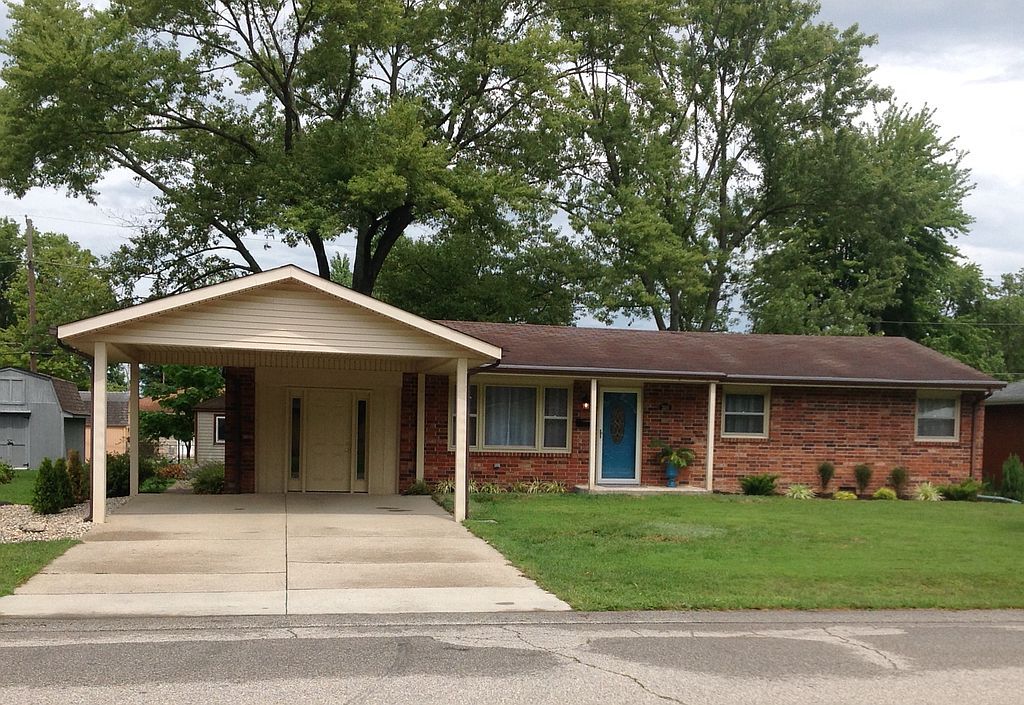 300 Shull Dr - Property Image